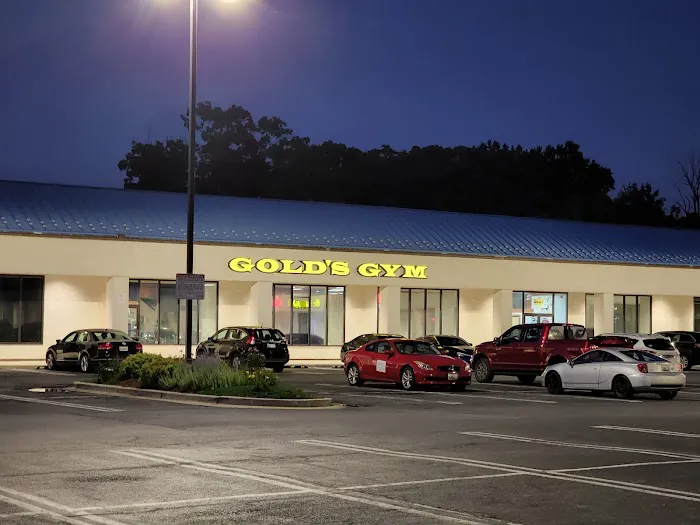 Gold's Gym - Germantown Picture 8