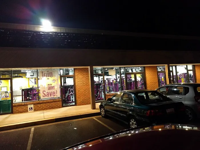 Planet Fitness Picture 6