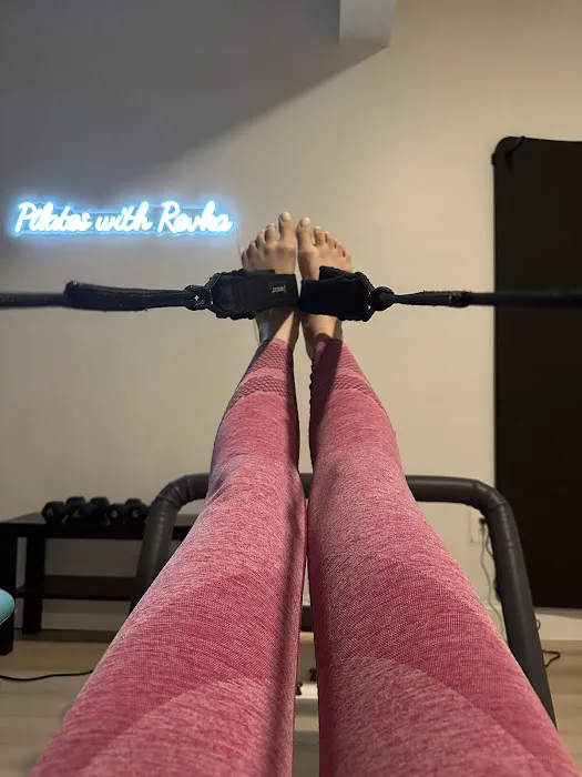 Pilates with Revka Picture 4
