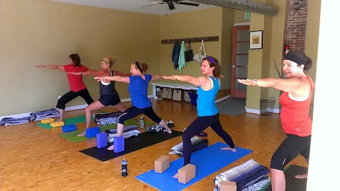 Sunlight & Yoga Picture 3