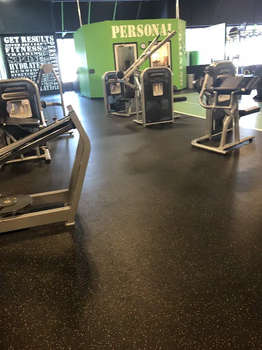 Fitness 4 Less Picture 1