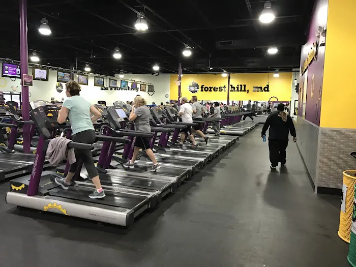 Planet Fitness Picture 7