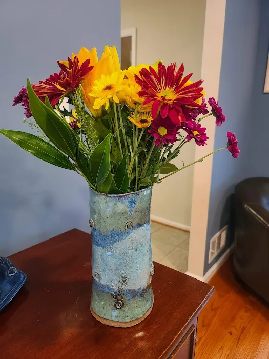 Claybrook Yoga and Pots Picture 1