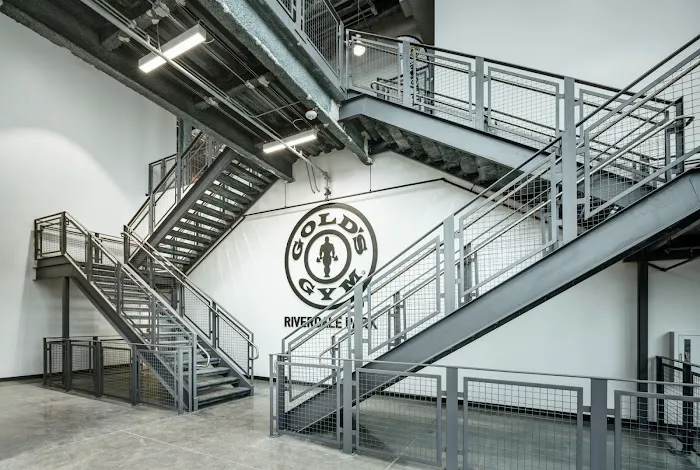 Gold's Gym - Riverdale Park Picture 1