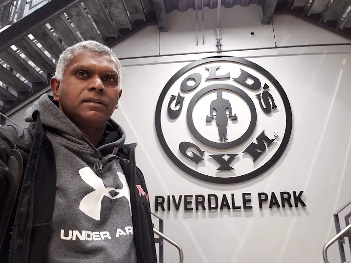 Gold's Gym - Riverdale Park Picture 2