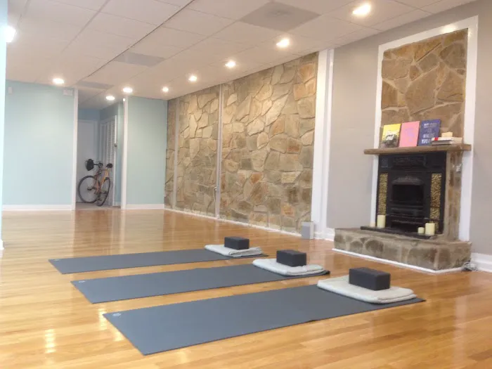 Numi Yoga Picture 1