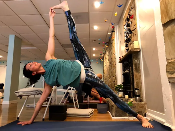 Numi Yoga Picture 8
