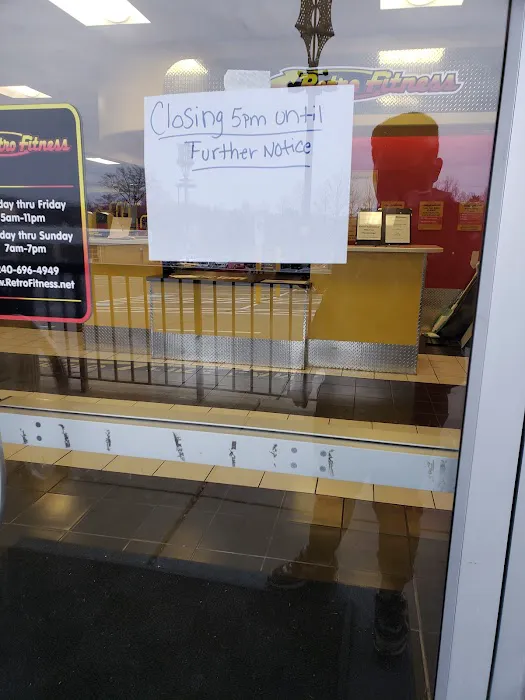 Retro Fitness Picture 1