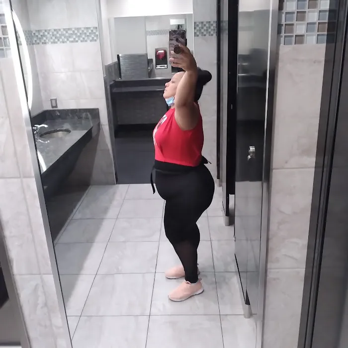 Planet Fitness Picture 2