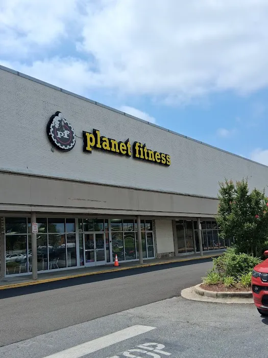 Planet Fitness Picture 3