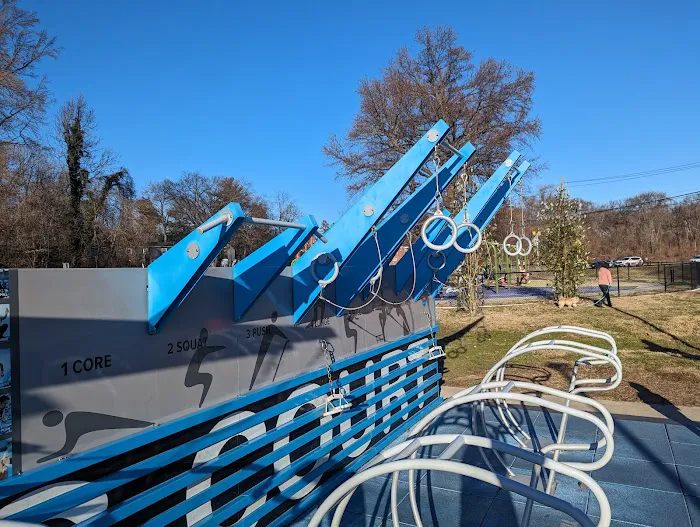 Fitness Court at 38th Avenue Neighborhood Park Picture 1