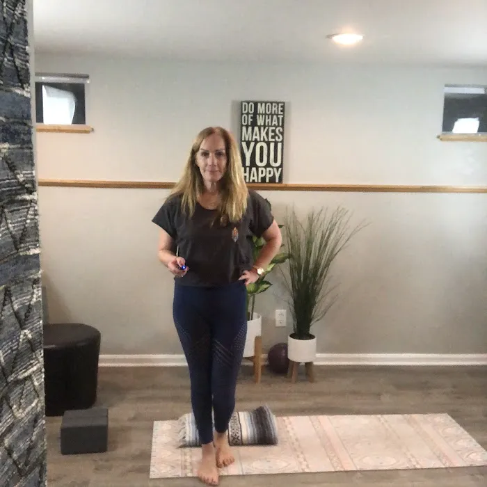Somatic Yoga & Strength with Suzanne Picture 6