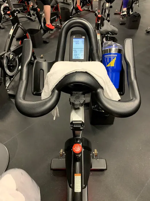 LifeCYCLE Fitness Studio Picture 2
