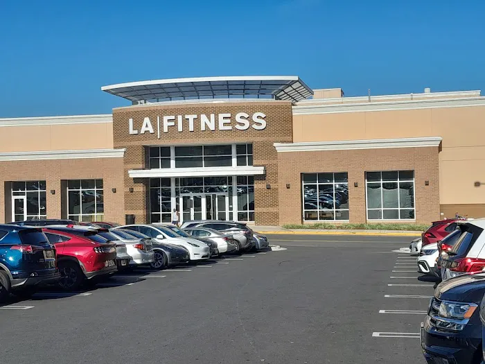 LA Fitness Picture 8