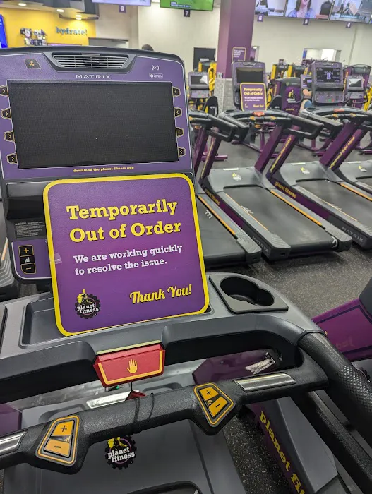 Planet Fitness Picture 10
