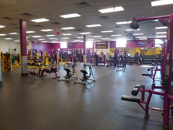 Planet Fitness Picture 1