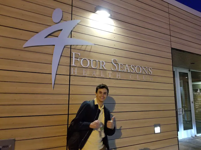 Four Seasons Legacy Center Picture 8