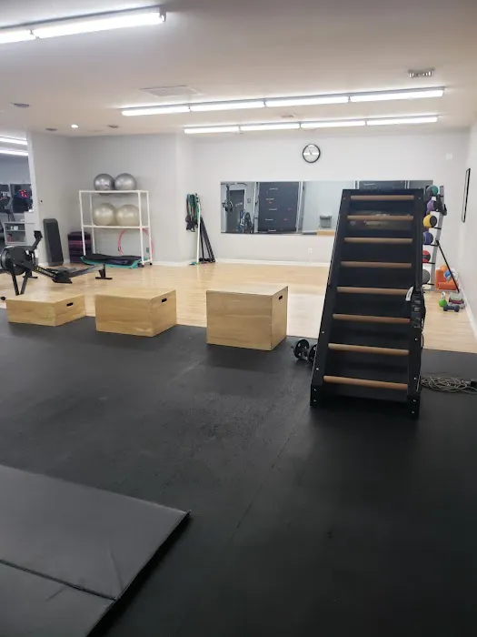 Evolve Fitness & Climbing Picture 1