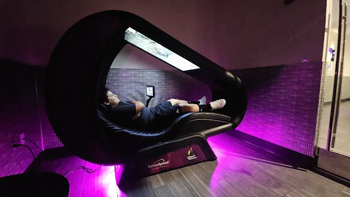 Planet Fitness Picture 4