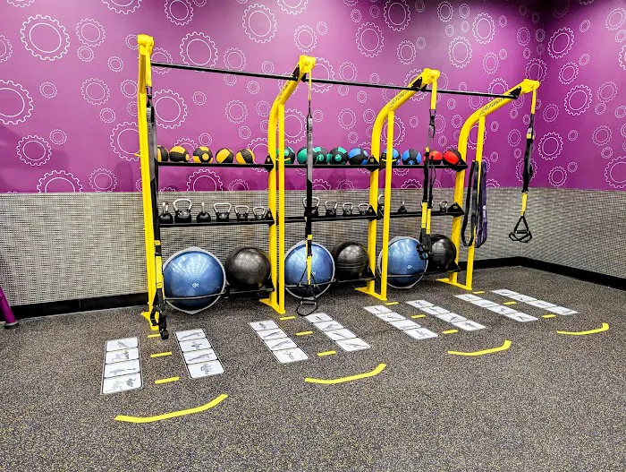Planet Fitness Picture 2