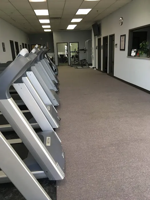 24 Hour Gym Picture 10