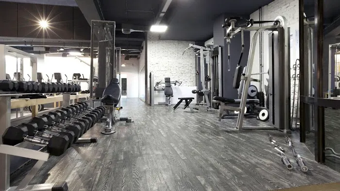 The Zone 24 Hour Fitness Center Picture 2