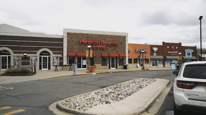 Powerhouse Gym Shelby Township Picture 2