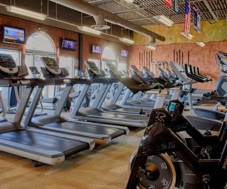 Powerhouse Gym Shelby Township