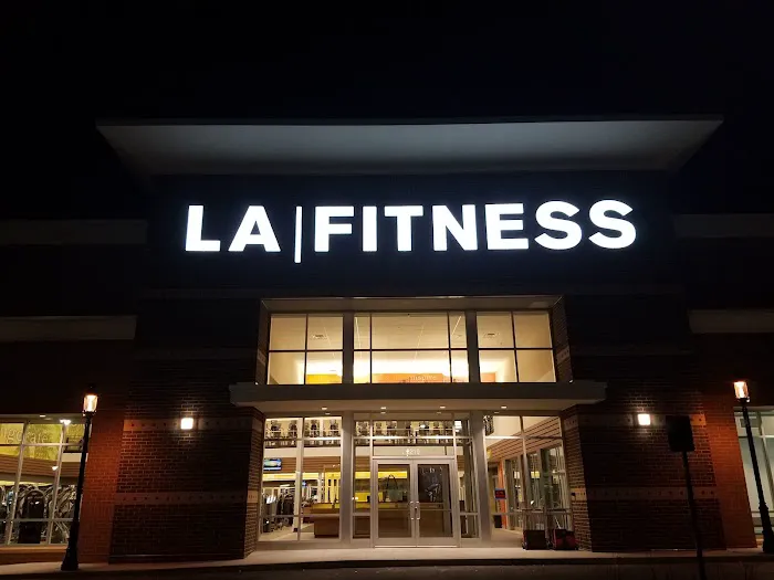 LA Fitness Picture 1