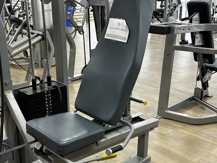 LA Fitness Picture 1
