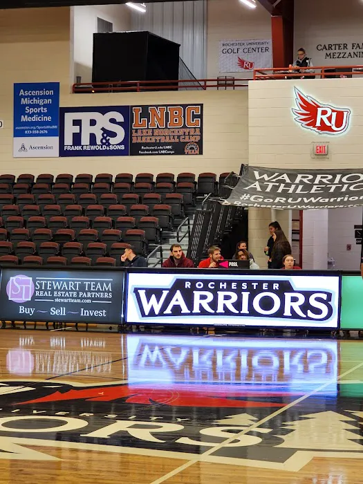 Garth Pleasant Arena Picture 6