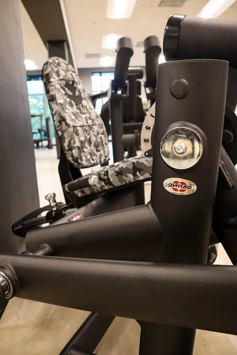 Gold's Gym Silver Spring Picture 8