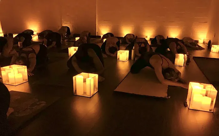 Practice Yoga Studio Picture 2