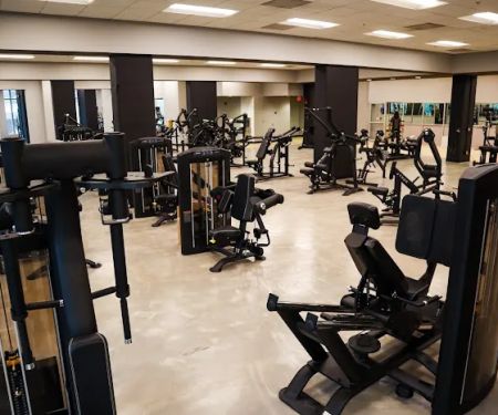 Gold's Gym Silver Spring