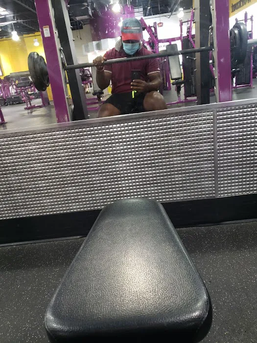 Planet Fitness Picture 5