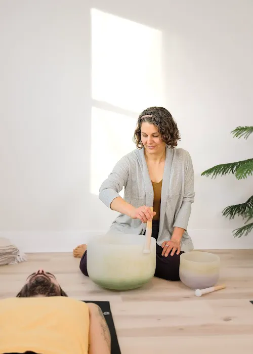 Homebodi Yoga Picture 7