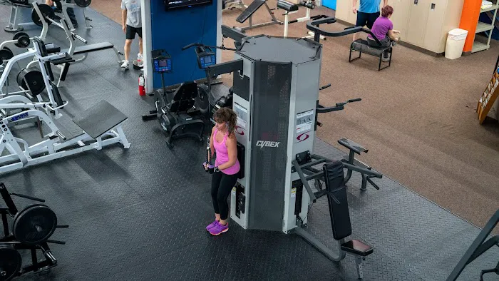 Family Fitness of Alpine Picture 4