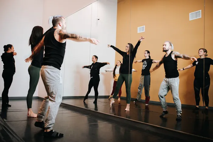 Midwest Movement Collective Picture 6