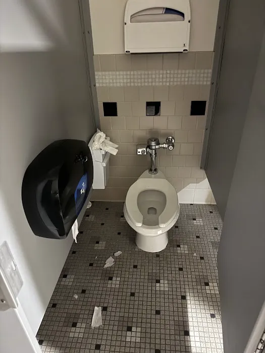 LA Fitness Picture 5