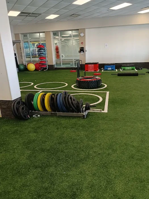 LA Fitness Picture 6