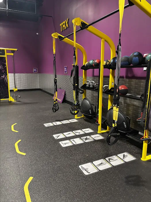 Planet Fitness Picture 2