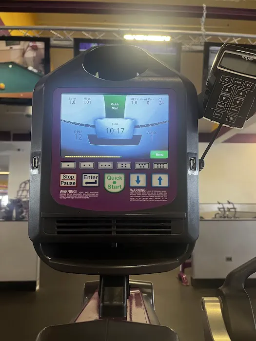 Planet Fitness Picture 9