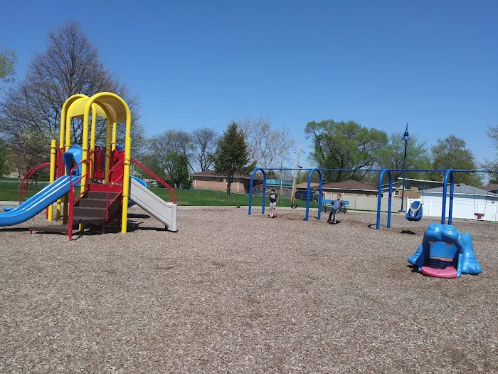 Burbank Park District Fusion Recplex -Fitness, Recreation, and Rentals Picture 6