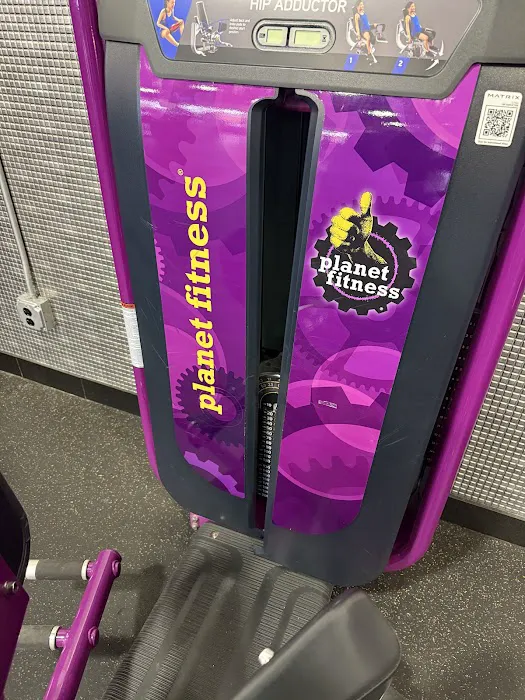 Planet Fitness Picture 5