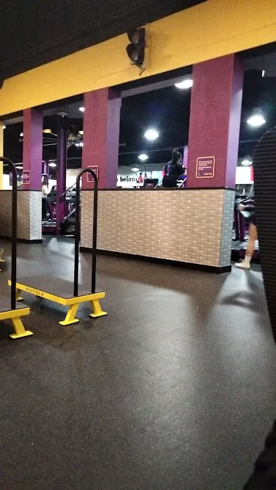 Planet Fitness Picture 8