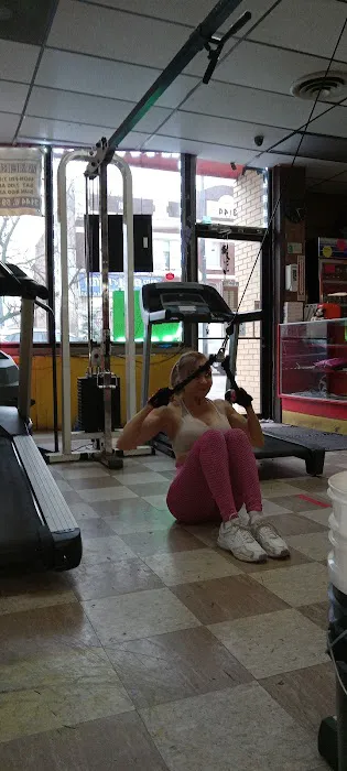 Americas Gym Picture 10