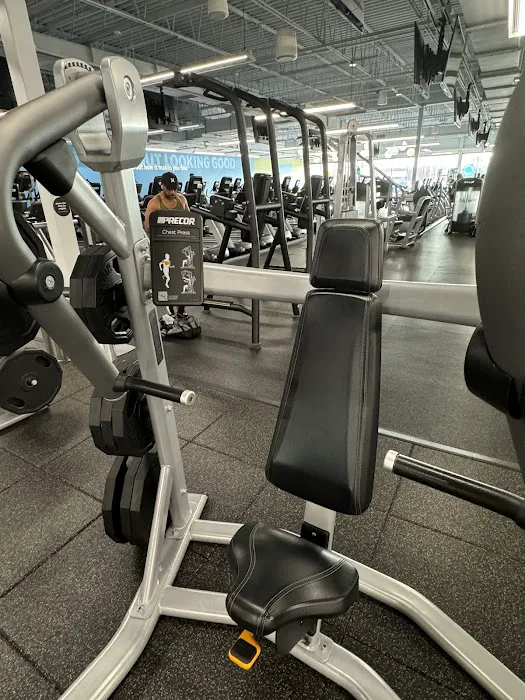 Blink Fitness Midway Picture 6