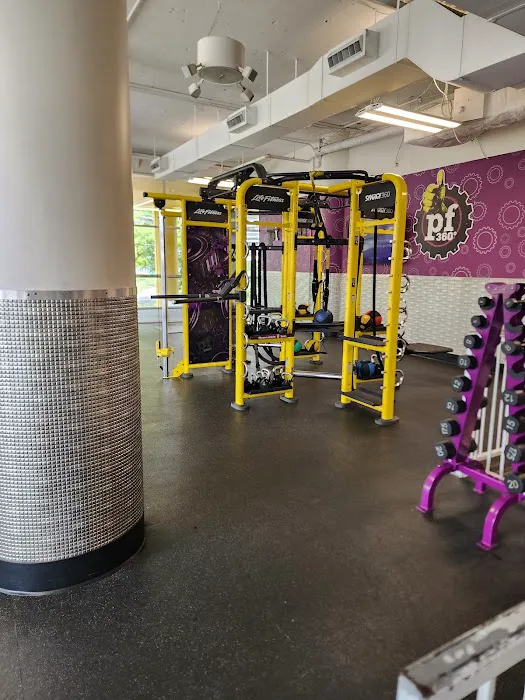 Planet Fitness Picture 4