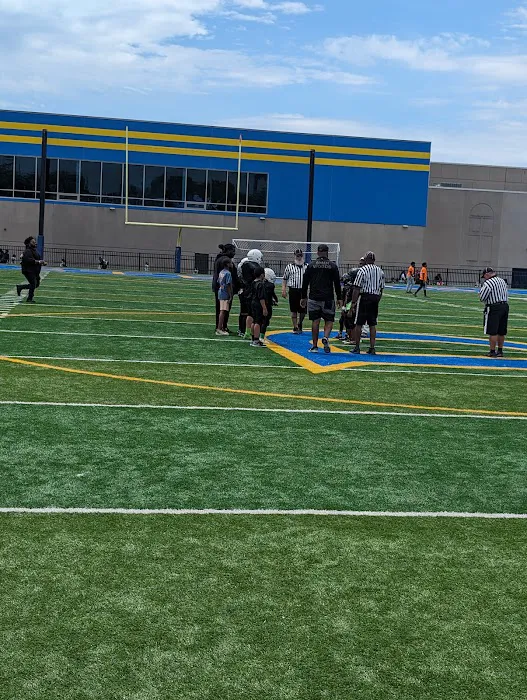 Parmer Activity Center at De La Salle Picture 3