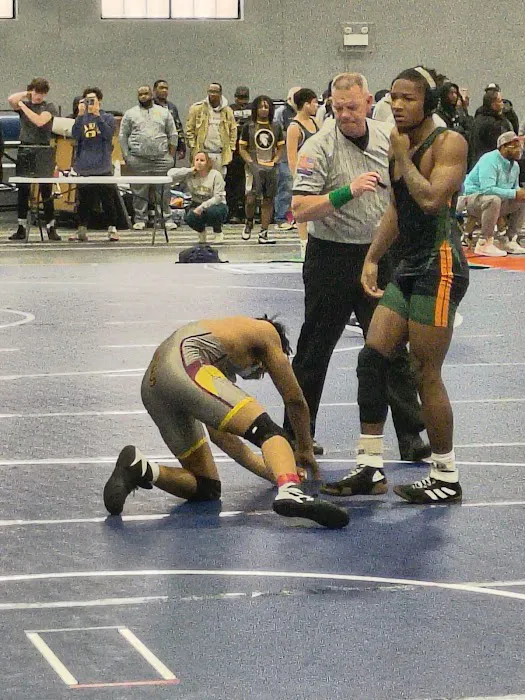 Parmer Activity Center at De La Salle Picture 6